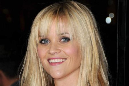 Reese Witherspoon verbietet Kindern Facebook und Co.