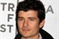 Orlando Bloom: Nackter Mann vorm Haus