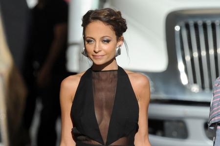 Nicole Richie hat Steiß-Tattoo satt